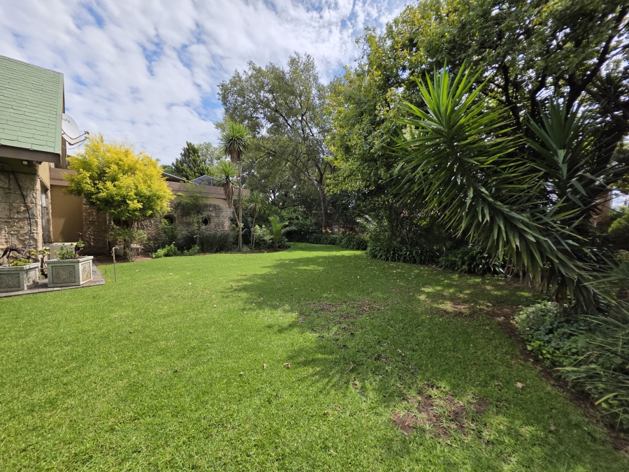 7 Bedroom Property for Sale in Jim Fouchepark Free State